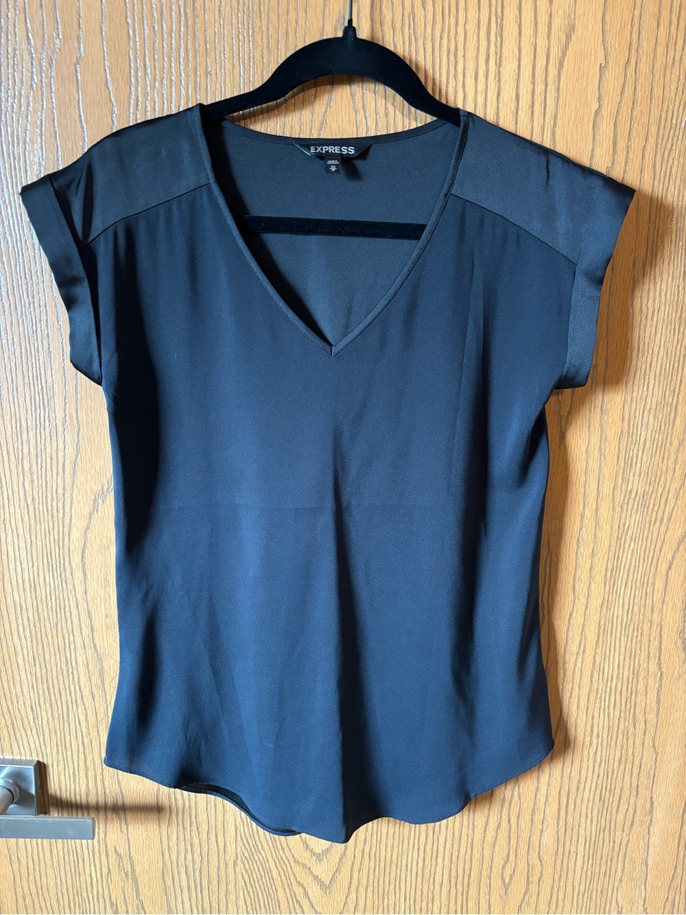 Express Black V-Neck Cap Sleeve Blouse